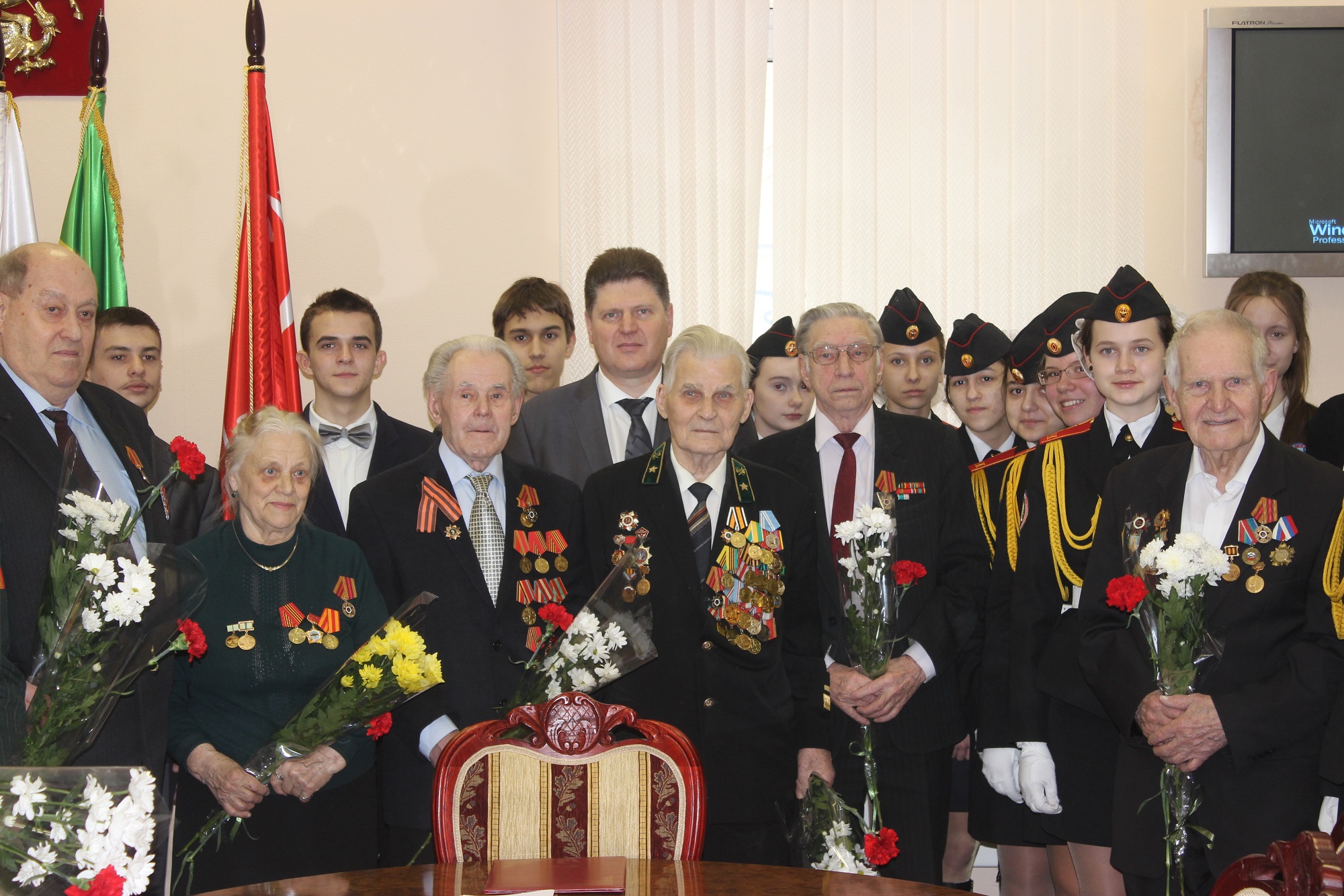02.03.2015 - Вручение медалей ветеранам района в честь 70-летней годовщины Великой Победы